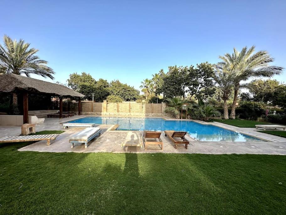 הורגהדה 2 Bedroom Condo, With Pool, And Beach & Lagoon Access מראה חיצוני תמונה